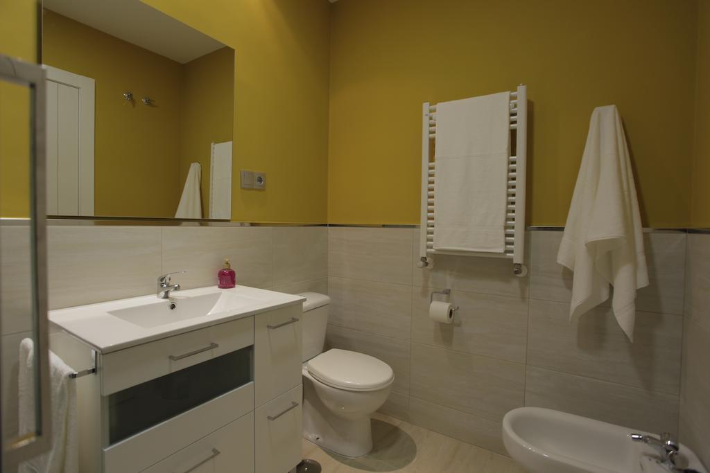 Hotel Rosal Овиедо Екстериор снимка