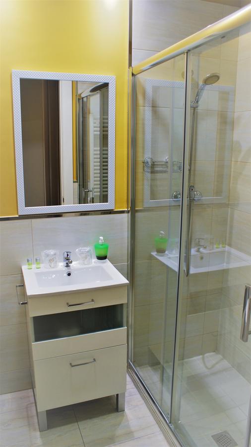 Hotel Rosal Овиедо Екстериор снимка