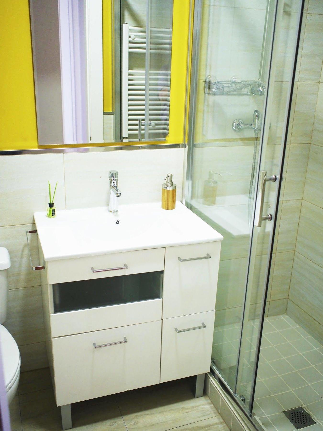 Hotel Rosal Овиедо Екстериор снимка